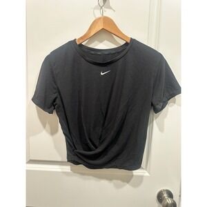 Nike One Classic Women's Dri-FIT Twist Short-Sleeve Top Medium